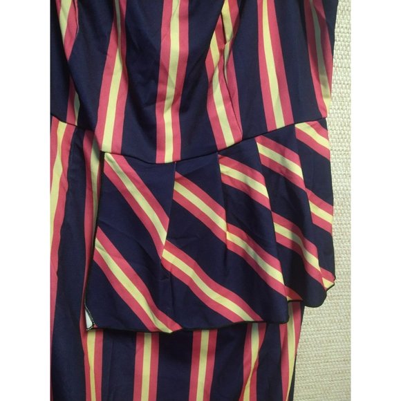 Navy/pink striped Dress with boat neck, size 2X, stretches, comfy and elegant - Picture 3 of 7